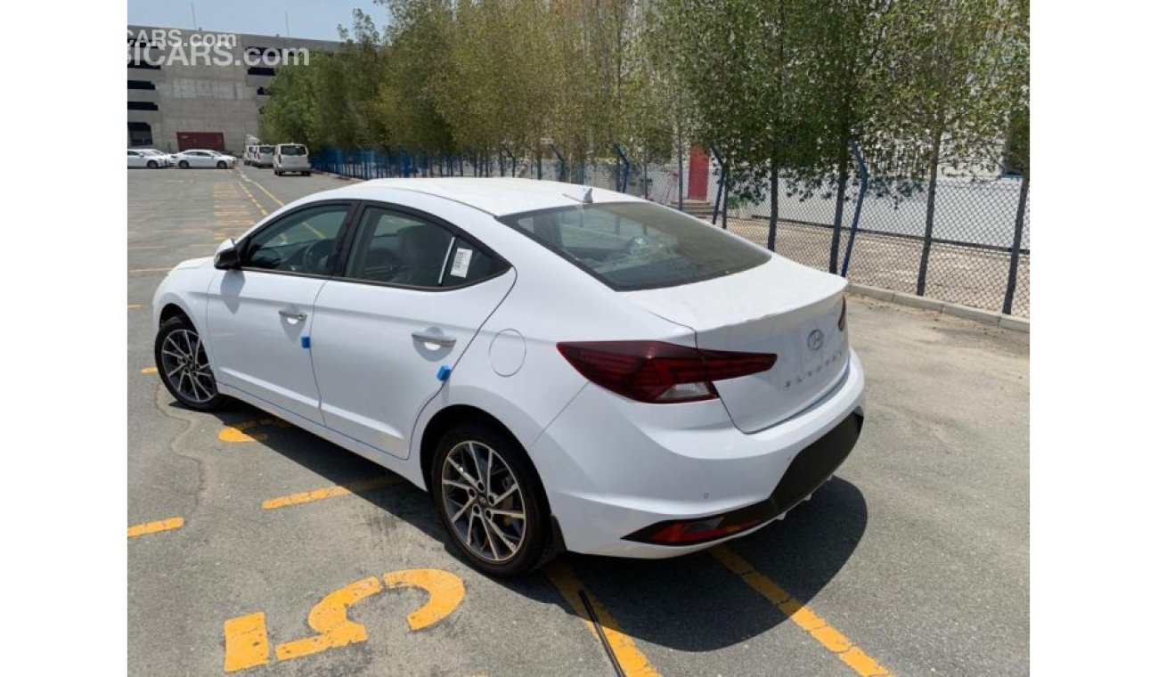 Hyundai Elantra 1.6 with sun roof