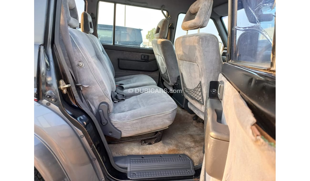 نيسان باترول NISSAN PATROL RIGHT HAND DRIVE (PM1051)