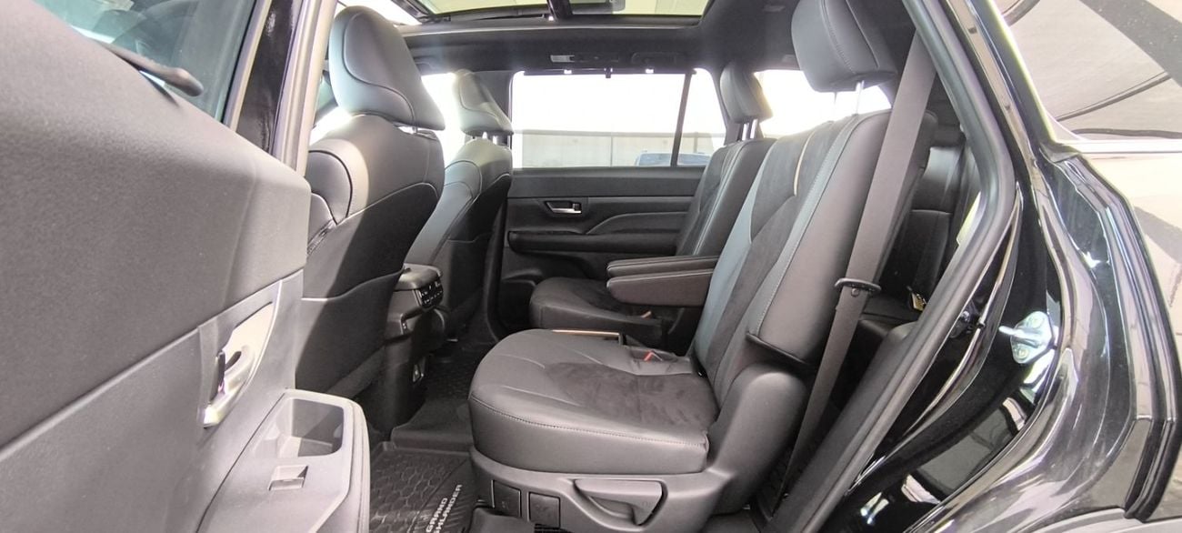 Toyota Grand Highlander GRAND HIGHLANDER PLATINUM HYBRID