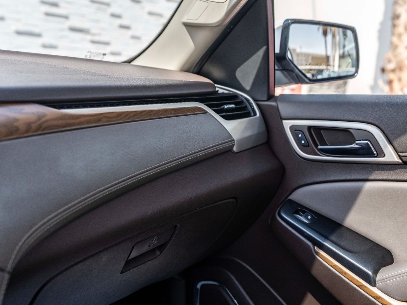 جي أم سي يوكون Denali 6.2L (8 Seater)