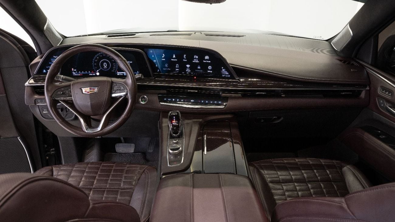 كاديلاك إسكالاد 2021 | VIP SEAT | FULL OPTION | GCC SPECS | PERFECT CONDITION