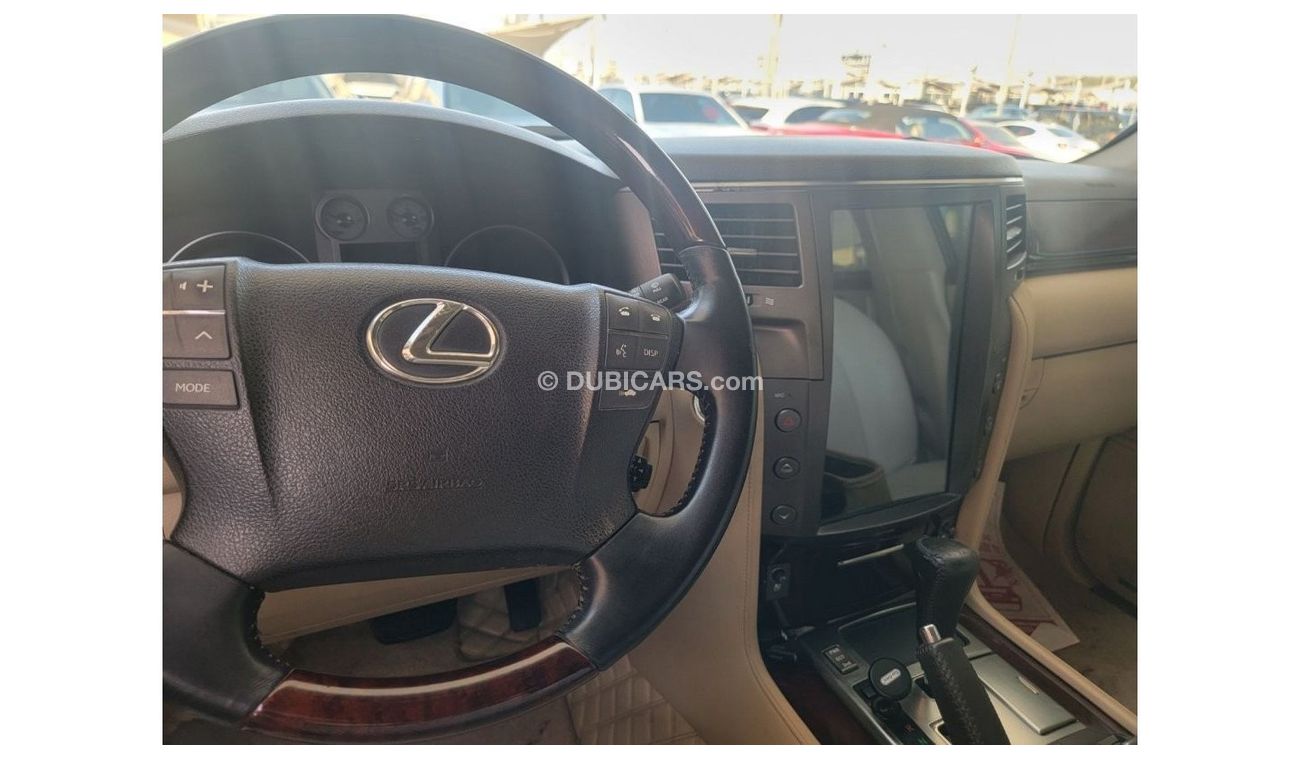 Lexus LX 570