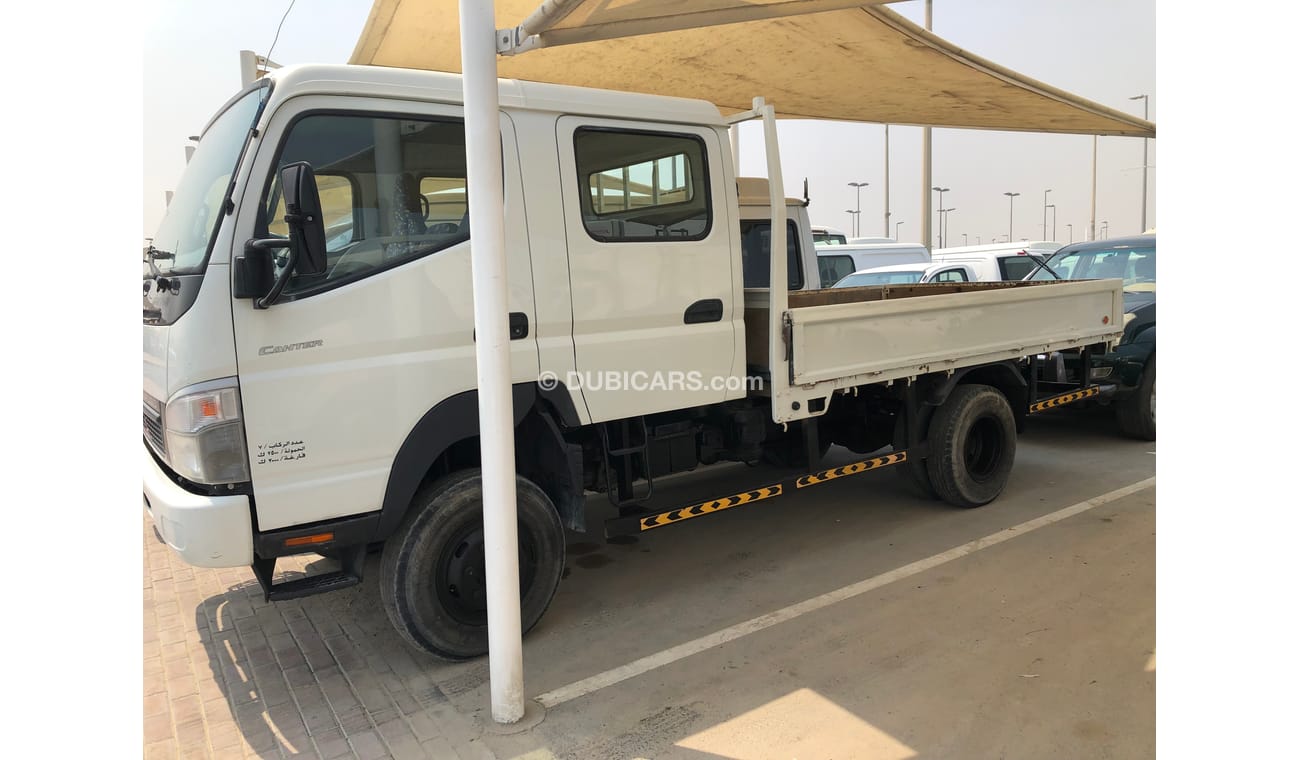 Mitsubishi Fuso Canter D/c Pick up 4x4,Model:2012.Low mileage