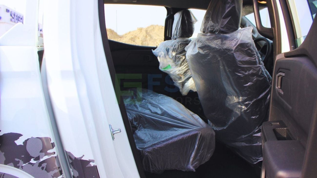 Mitsubishi L200 Mitsubishi L200 2.4L Petrol GLS DCAB 4WD 5MT Chrome Package MY-2025