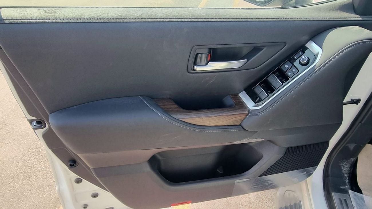 تويوتا لاند كروزر TOYOTA LAND CRUISER 3.3L DIESEL GXR TWIN TURBO MY2025