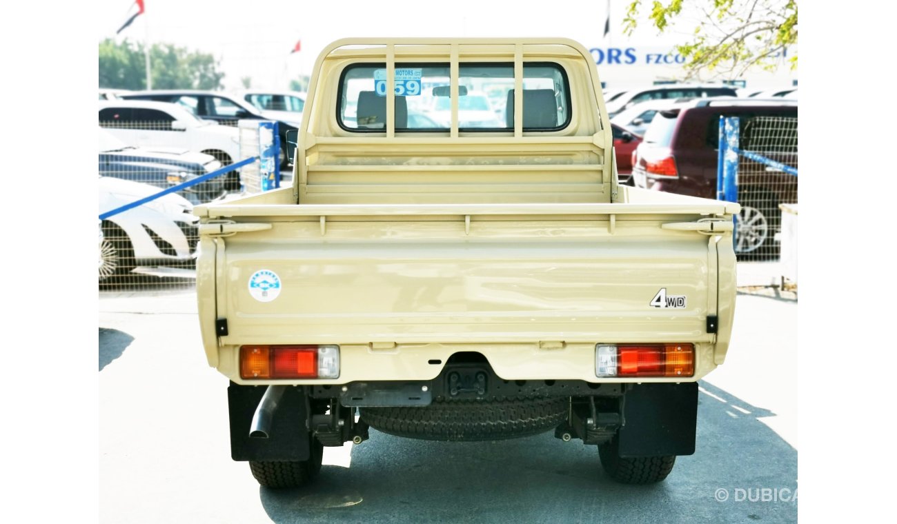 Toyota Land Cruiser Pick Up 4.2D, 16" Alloy Rims, Power Window, Window Lock, Central Door Lock, Dual AirBags, LOT-TLC19