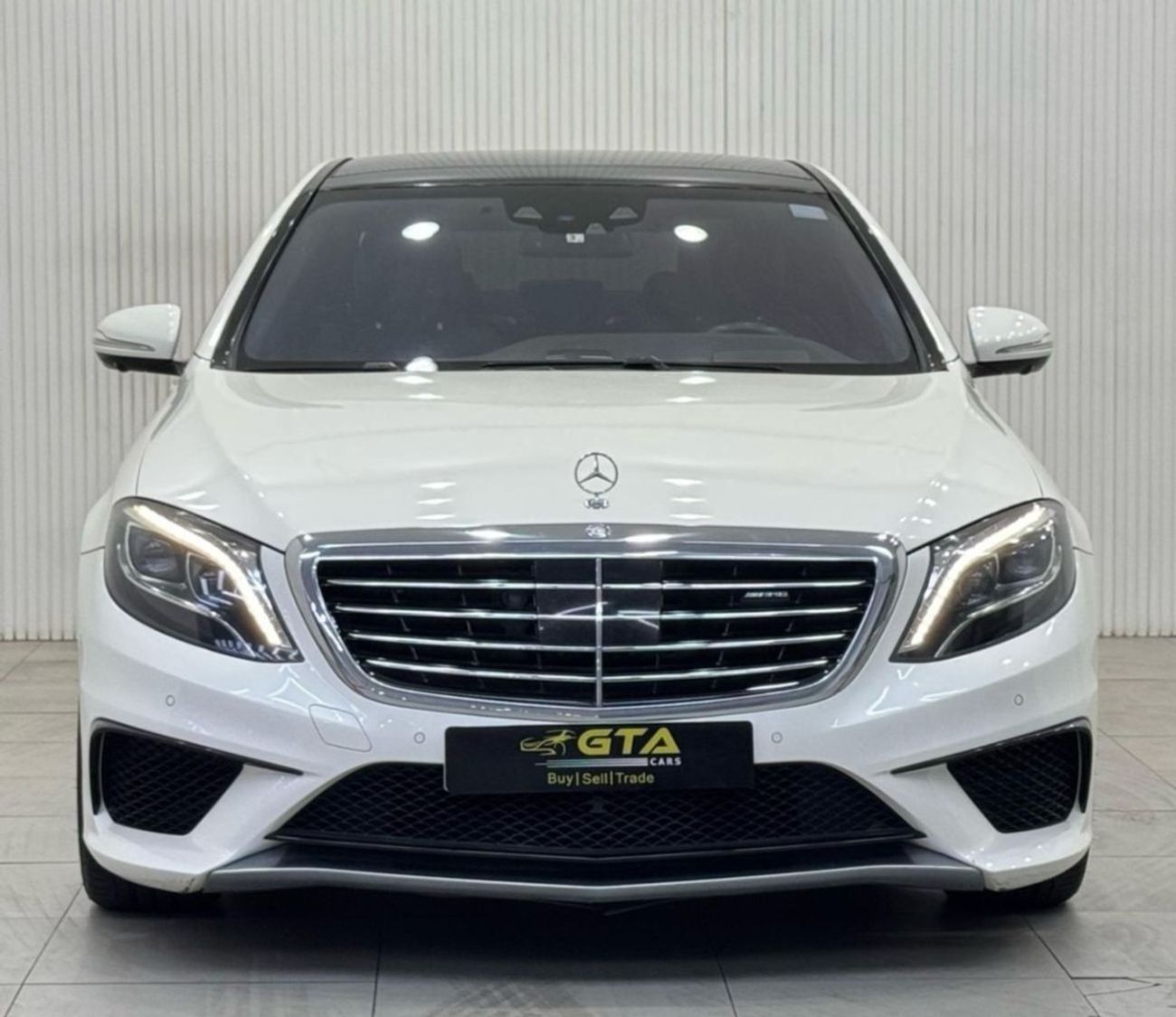 Mercedes-Benz S 63 AMG Std 5.5L 2016 Mercedes Benz S63 AMG, Full Service History, Fully Loaded, Excellent Condition, 6 Butt