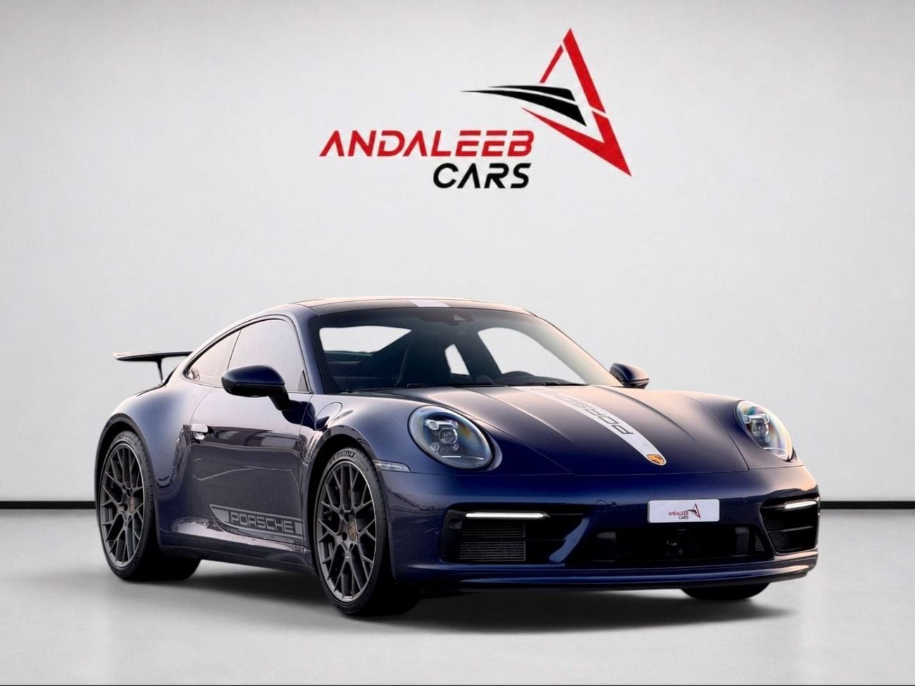 بورش 911 CARRERA EXTENDED WARRANTY 2029 | HIGH SPEC | FULL AL NABOODA SERVICE HISTORY | AEROKIT | GCC