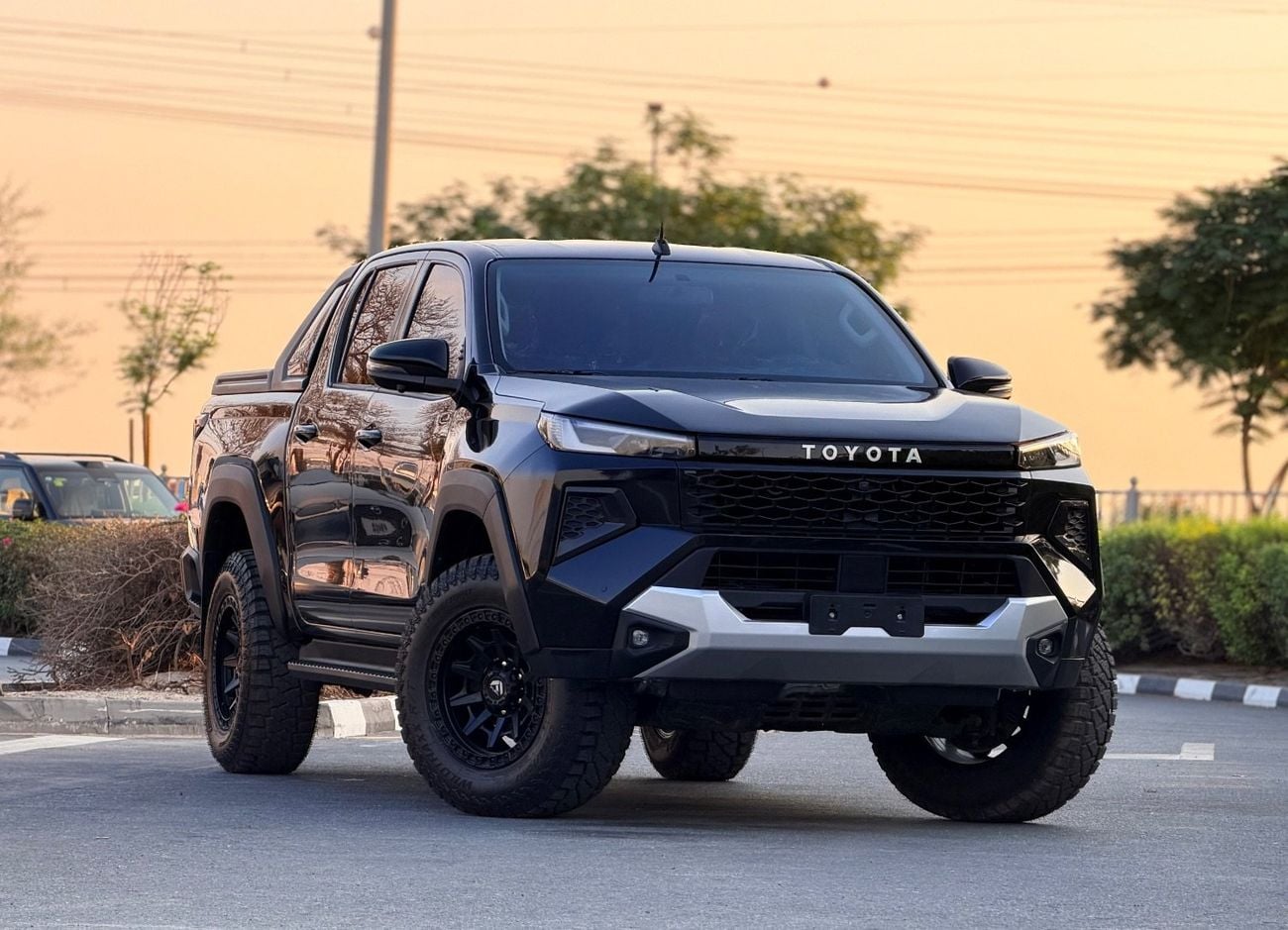 Toyota Hilux ADVENTURE V6 4.0L Engine 2020 Facelift to Travo 2025 Shape Exterior and Interior Full Option