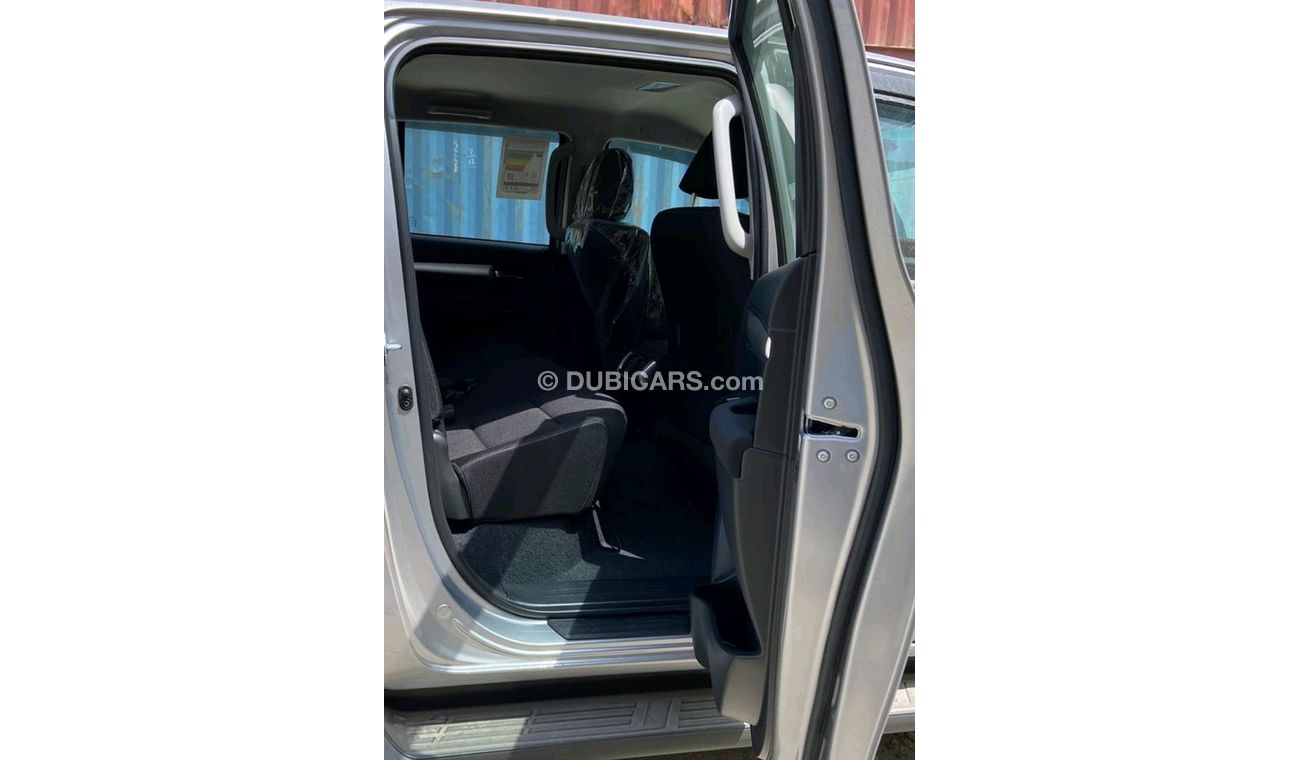 Toyota Hilux TOYOTA  HILUX 2.4L DSL M/T FULL OPTION 2022