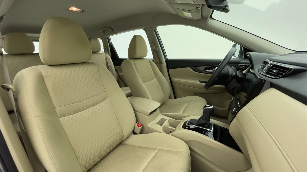 نيسان إكس تريل S 2.5 | بدون دفعة مقدمة | اختبار قيادة مجاني للمنزل