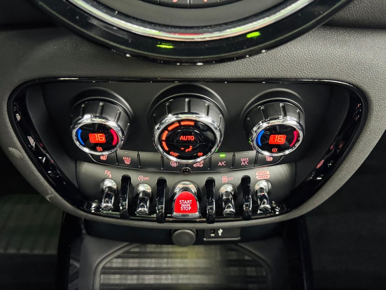 Mini John Cooper Works Clubman 2022 MINI Clubman JCW All4, Warranty, Full Service History, Very Low Kms, 301HP