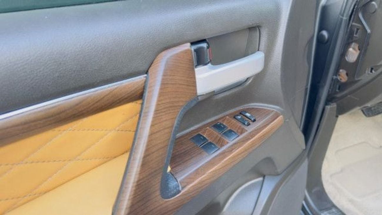 Toyota Land Cruiser MODIFIED TO LC300 2025 | LHD | 4.0L PETROL ENGINE | AUTOMATIC TRANSMISISON | 360 VIEW CAMERA