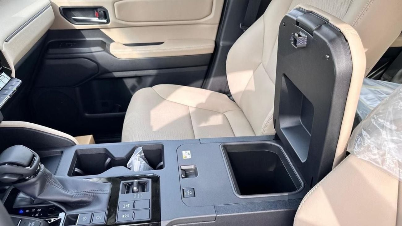 تويوتا برادو 2.8L DIESEL 2024 GCC