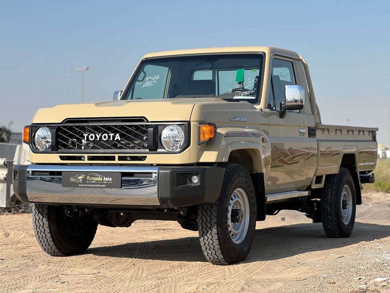 تويوتا لاند كروزر بيك آب S/C LC79 2.8L DSL M/T // 2025 // STD OPTION WITH DIFF LOCK , DVD&BACK CAMERA // SPECIAL OFFER // BY 