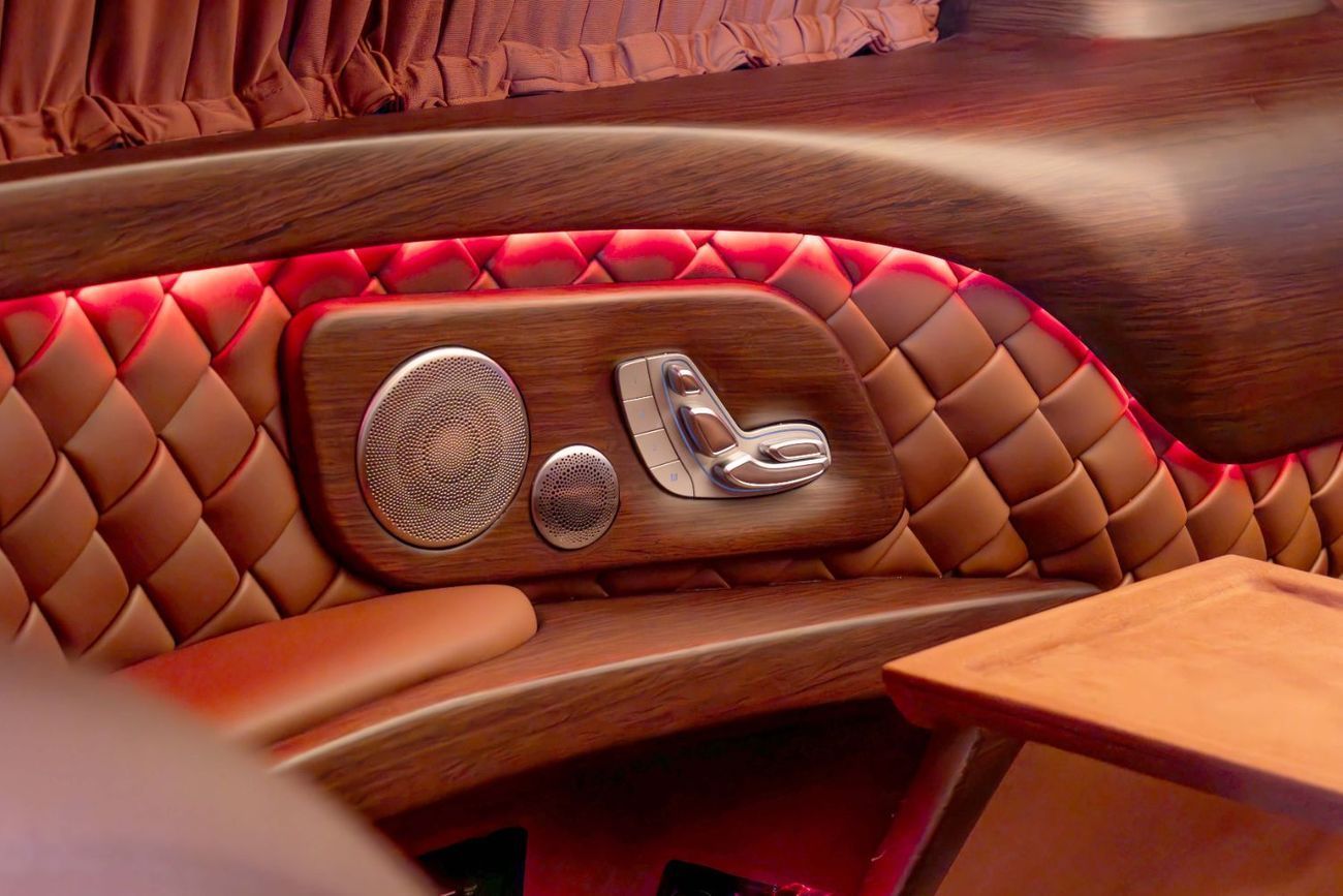 Mercedes-Benz V 300 VIP Upgrades-Exclusive Transportation-Mercedes Warranty till 2027