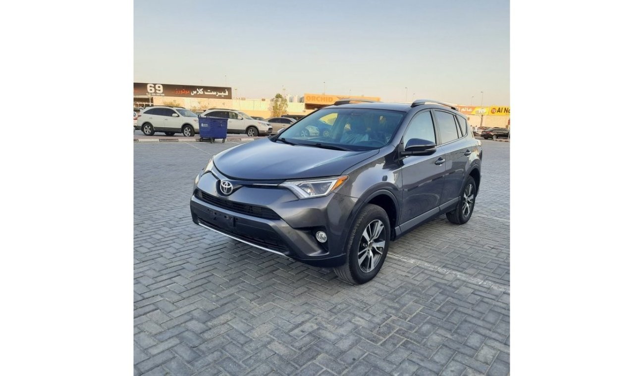 Toyota RAV4 2016 TOYOTA RAV4 XLE