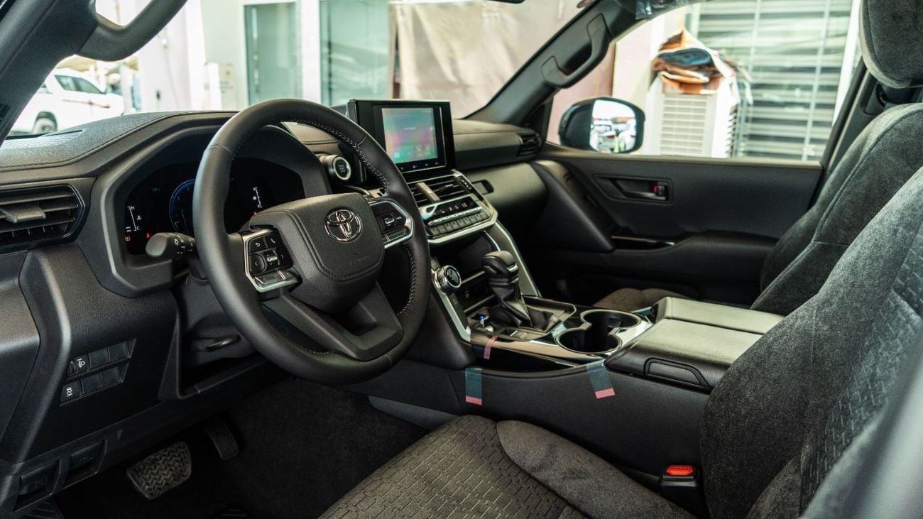 Toyota Land Cruiser GXR LC GXR 3.5 TT || Mid || 2026