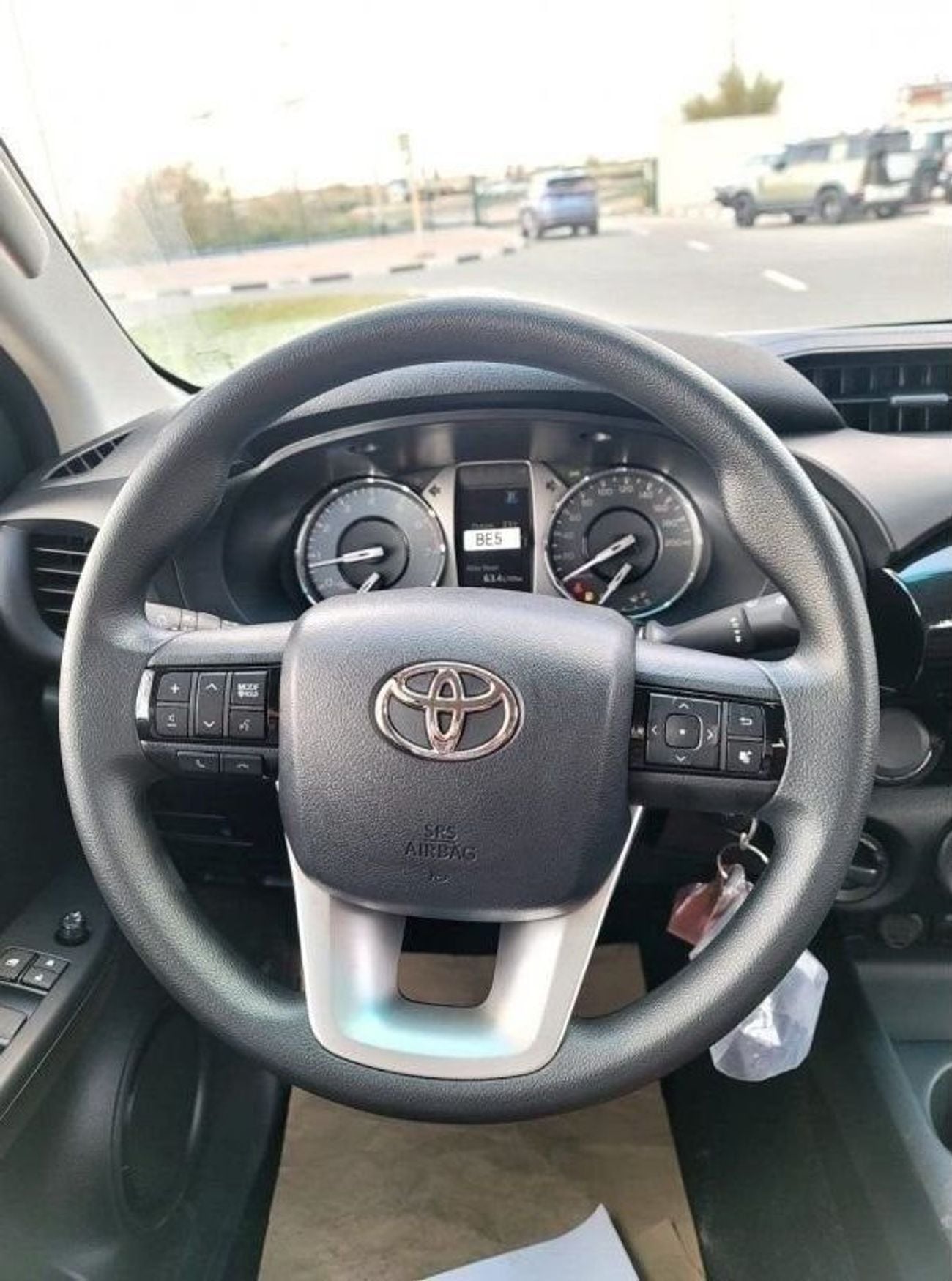 تويوتا هيلوكس GLX Toyota Hilux 2.7L Petrol Automatic Mid Option 2025