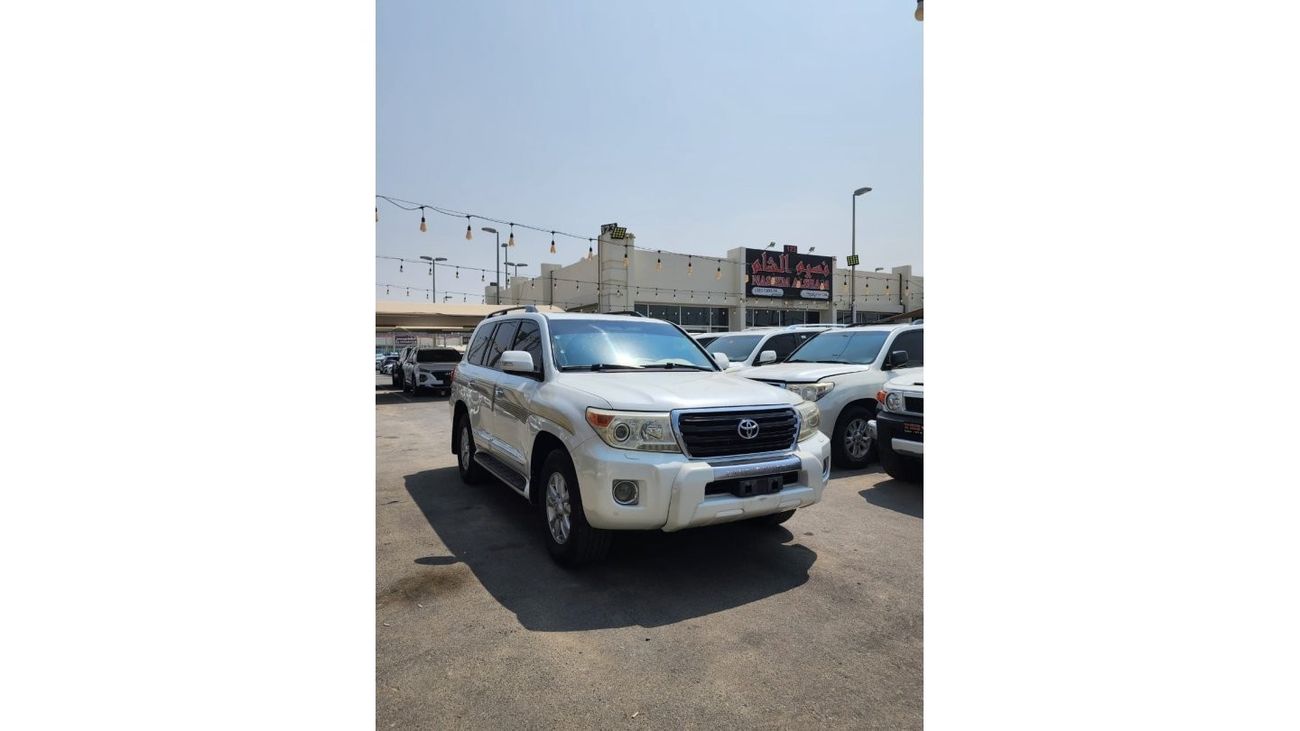 تويوتا لاند كروزر GX.R V6