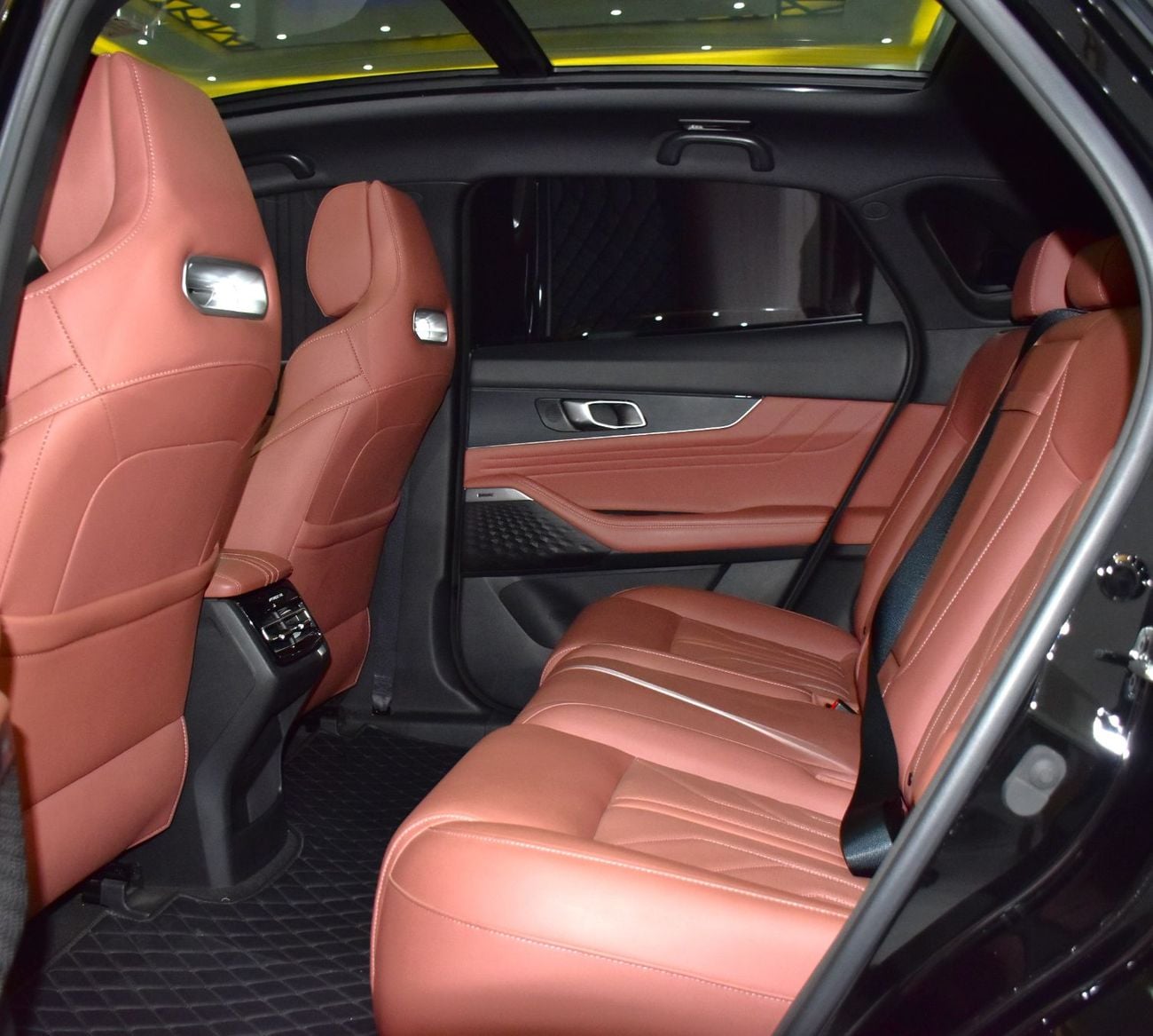 Changan Uni K EXCELLENT DEAL for our Changan UNI-K AWD ( 2023 Model ) in Dark Blue Color Chinese Specs