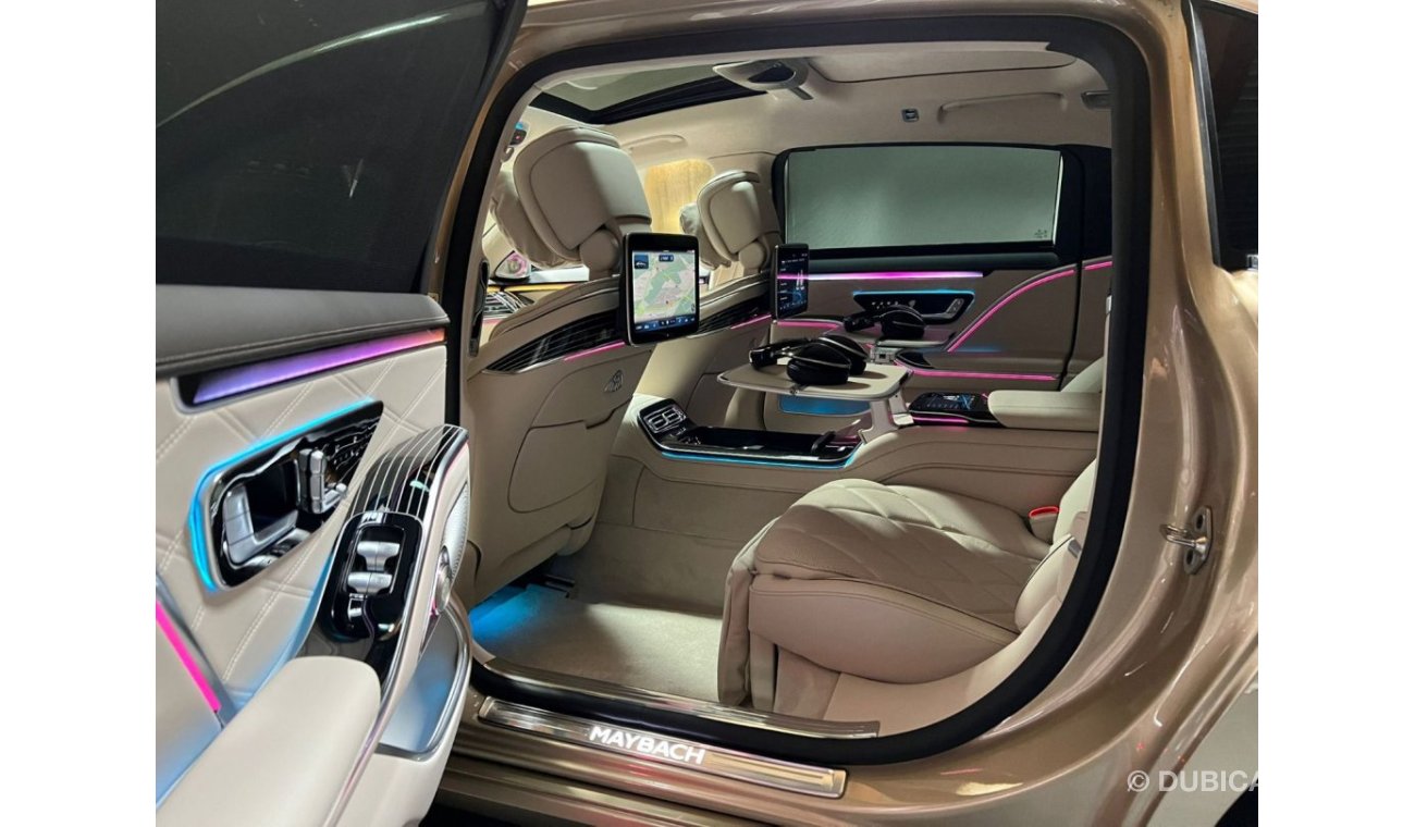 Mercedes-Benz S680 Maybach 23' FULLY LOADED