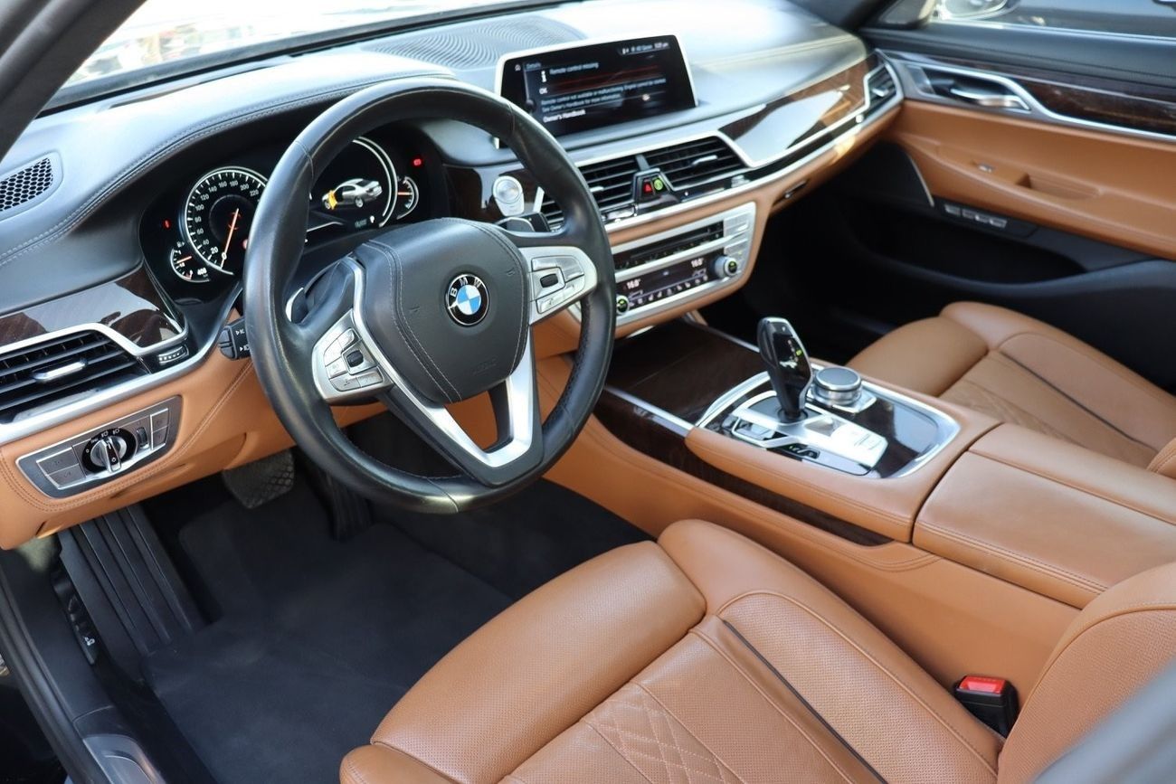 BMW 740Li Luxury 3.0L (335 HP) BMW 740Li VIP / 2017 / GCC / 92,000KM / First Owner