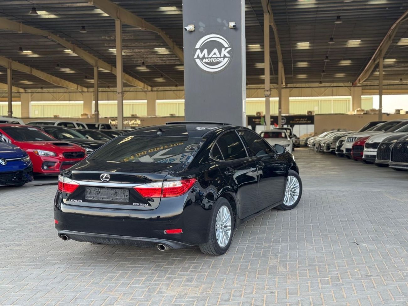 Lexus ES350 Platinum 3.5L V6 / قابل للتصدير لسوريا /  FULL OPTION / PARKING SENSORS / BLIND SPOTS / IN PERFECT C