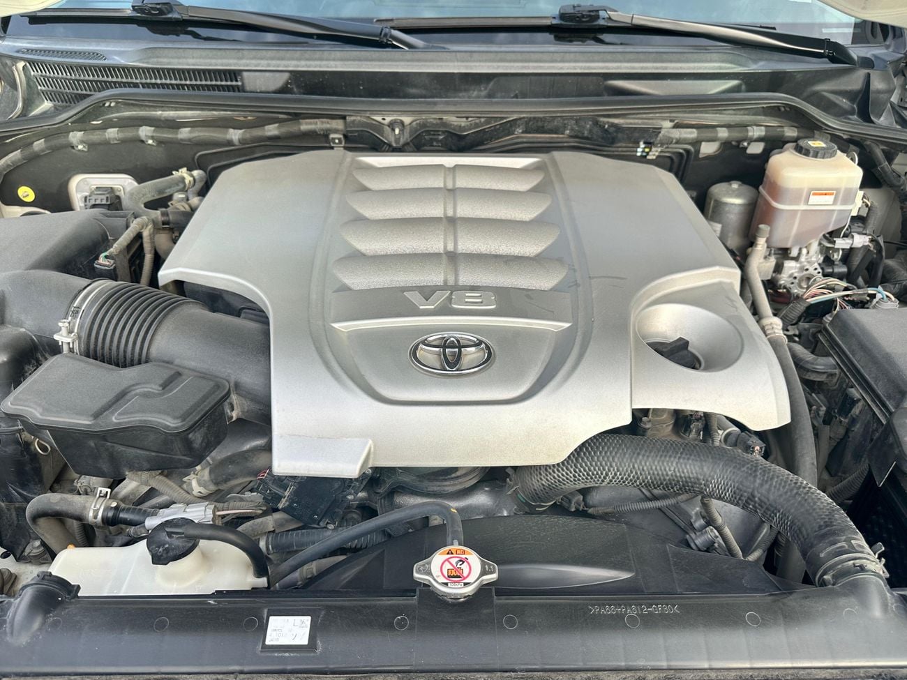 Toyota Land Cruiser VXR