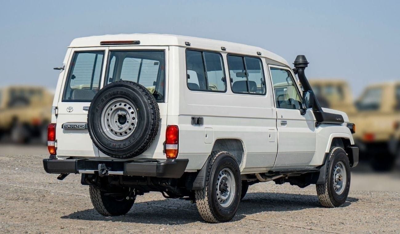 تويوتا لاند كروزر 70 LC 78 HARDTOP 4.0L MT LC78 4.2L V6 DIESEL 3DOOR 2024