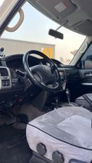نيسان باترول سفاري GL 4.8L A/T (7 Seater)