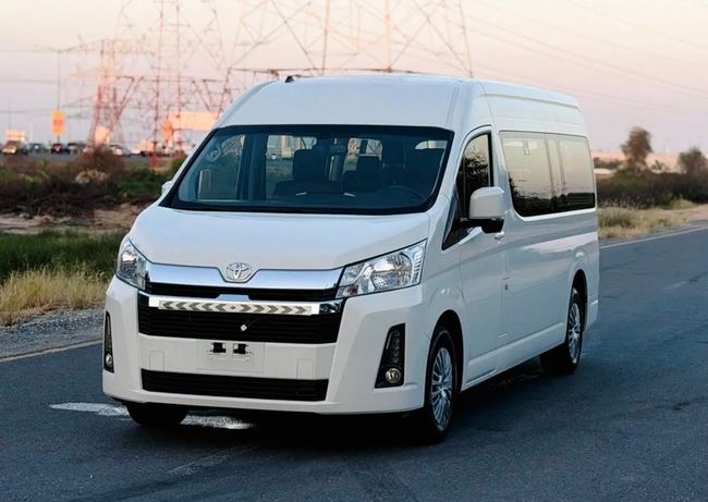 Toyota HiAce 2021 Model Diesel Engine Automatic Transmission Full Option GCC Specification Very Perfect Condition, миниатюра 15