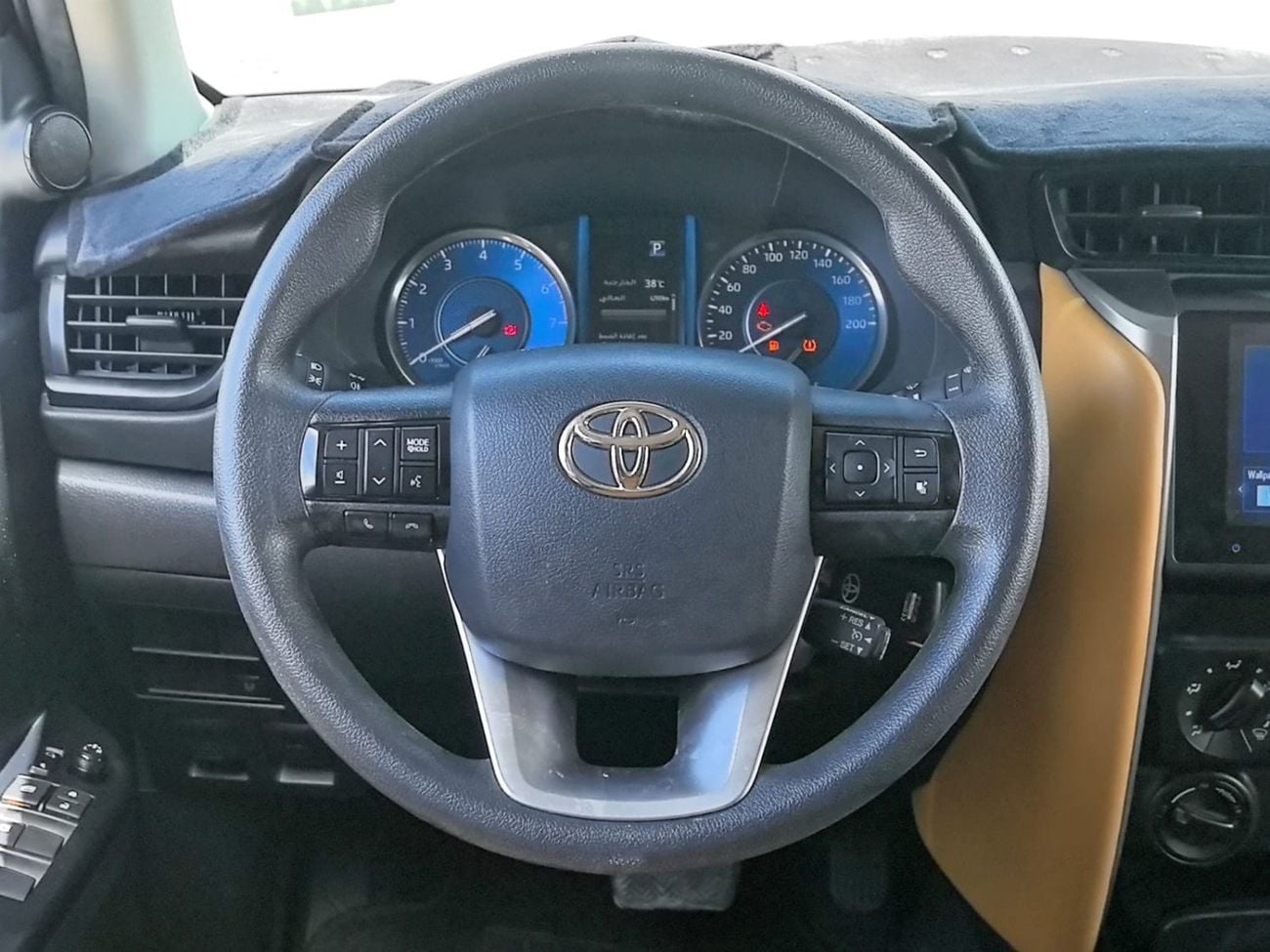 Toyota Fortuner 2024 TOYOTA FORTUNER 2.7L PETROL 4x4 AUTOMATIC TRANSMISSION