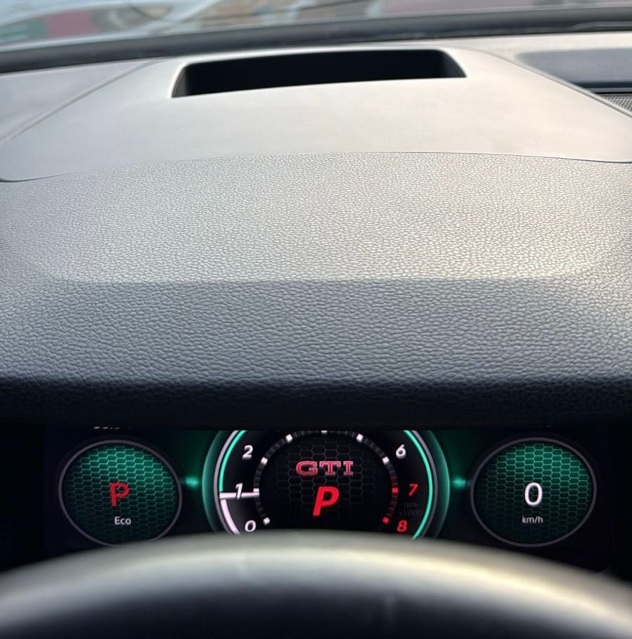 فولكس واجن جولف GTI