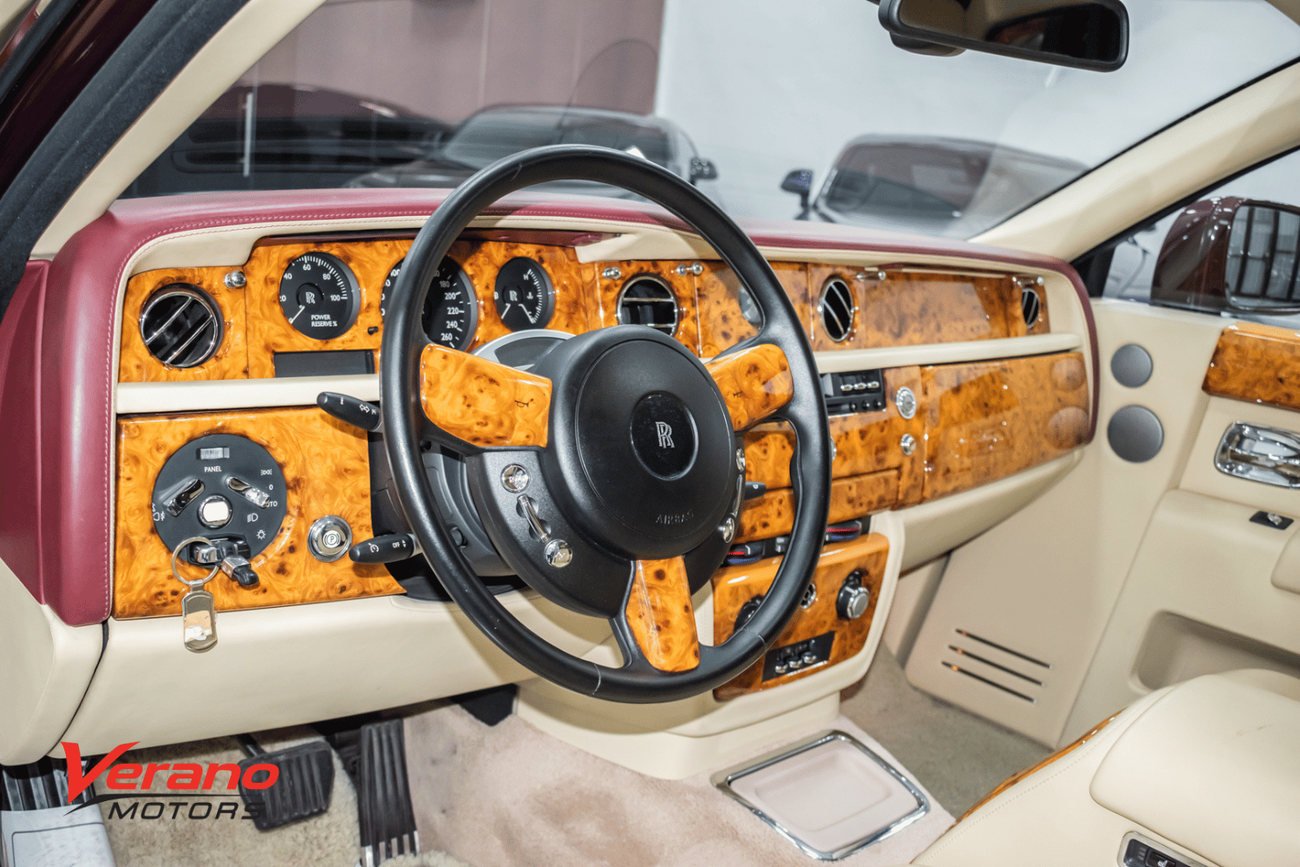 رولز رويس فانتوم Std 6.8L Sedan