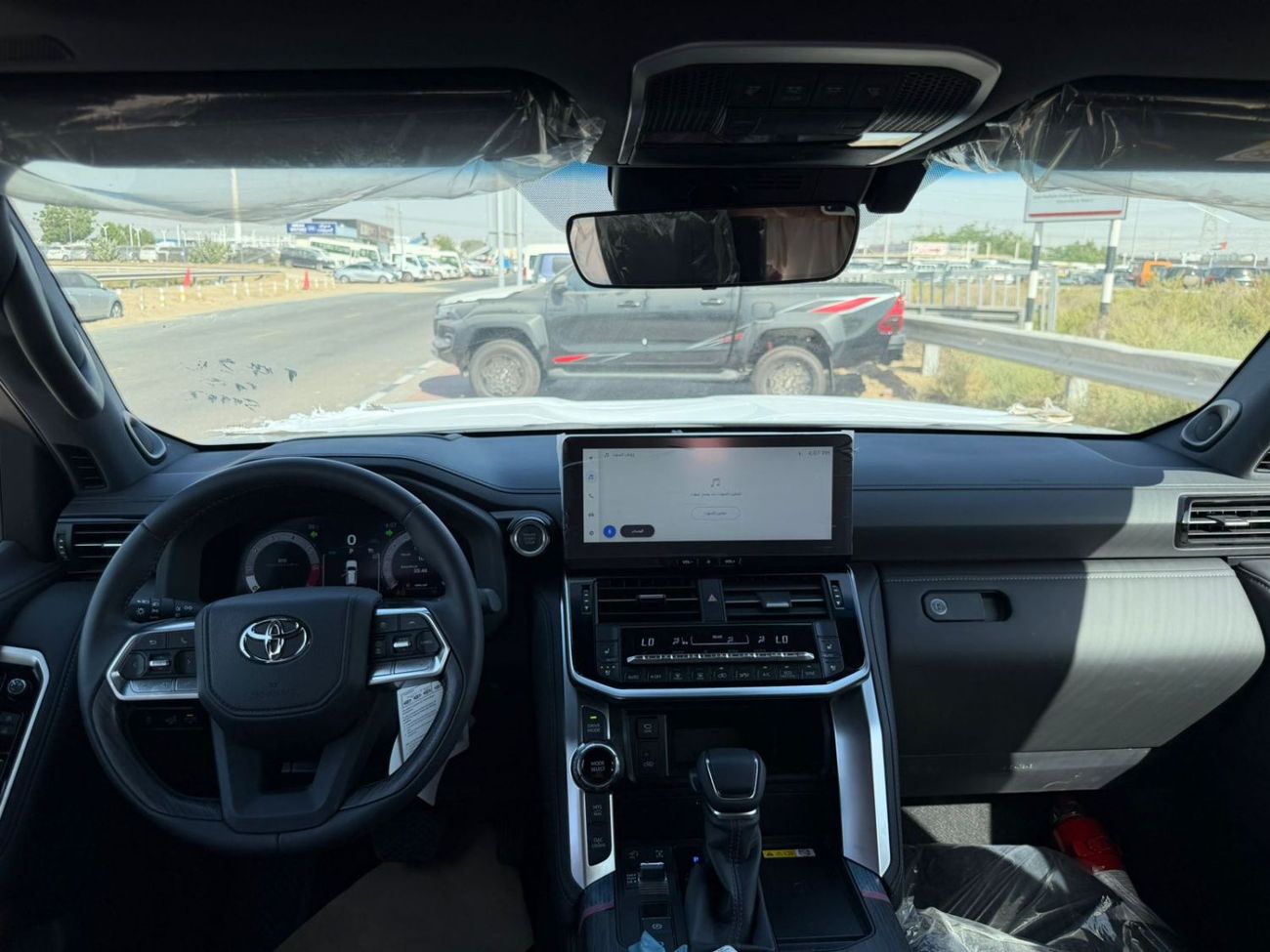 تويوتا لاند كروزر Toyota Land Cruiser VXR 3.5 2026 Full option Oman