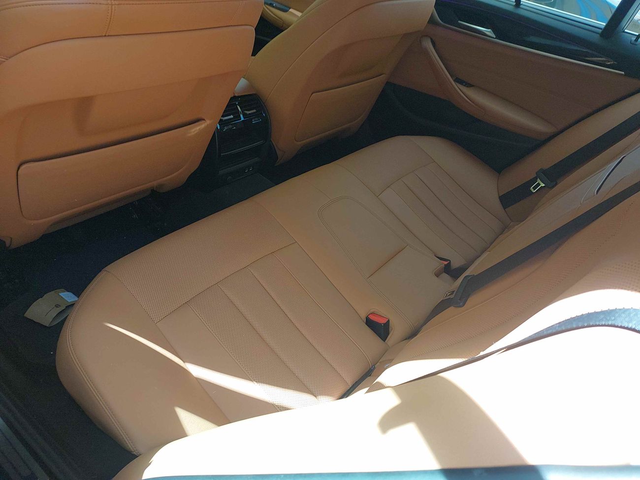 بي أم دبليو 520i JOY EDITION 2 | بدون دفعة مقدمة | اختبار القيادة في المنزل