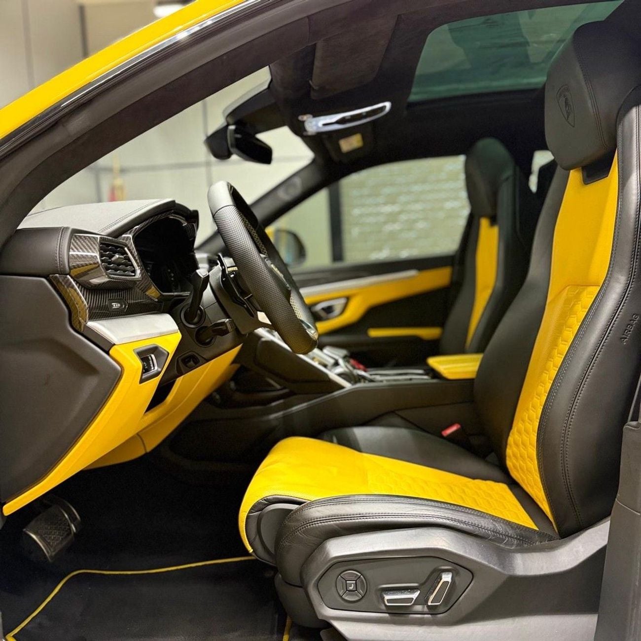 Lamborghini Urus STD Lamborghini Urus 2021 European specs