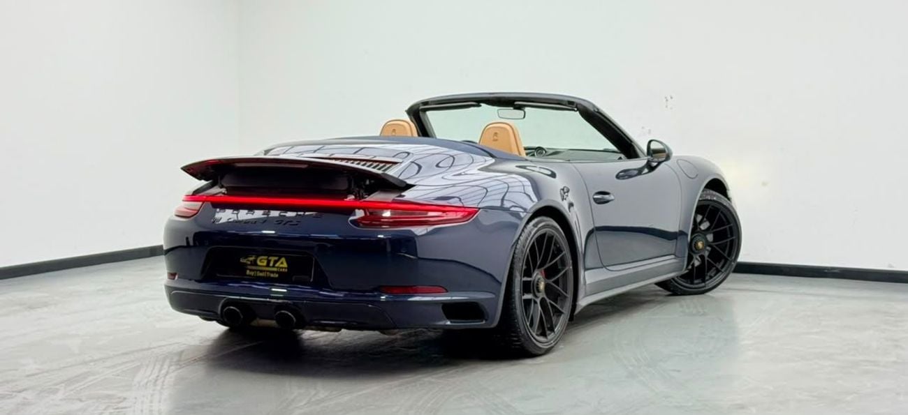بورش 911 CARRERA 4GTS 2018 Porsche 911 Carrera 4 GTS Cabriolet, Full Service History, Fully Loaded, Excellent Condition