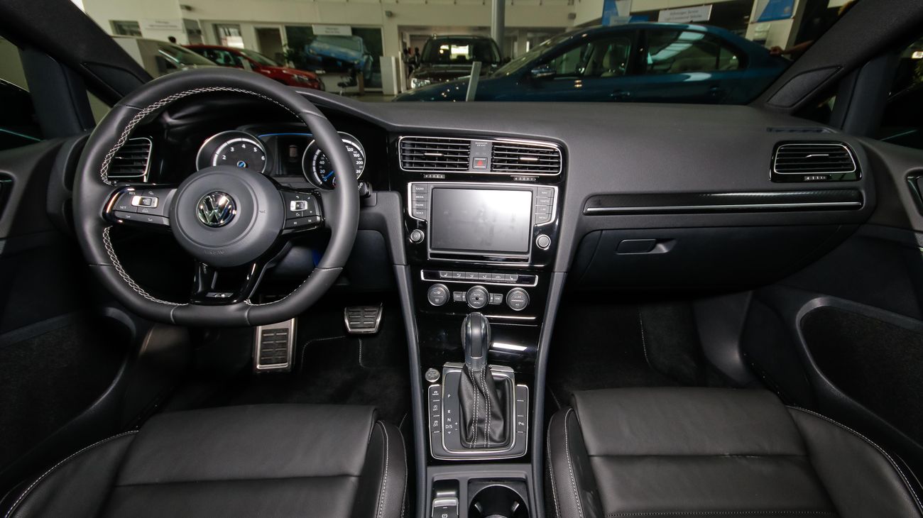 Volkswagen Golf R 4MOTION