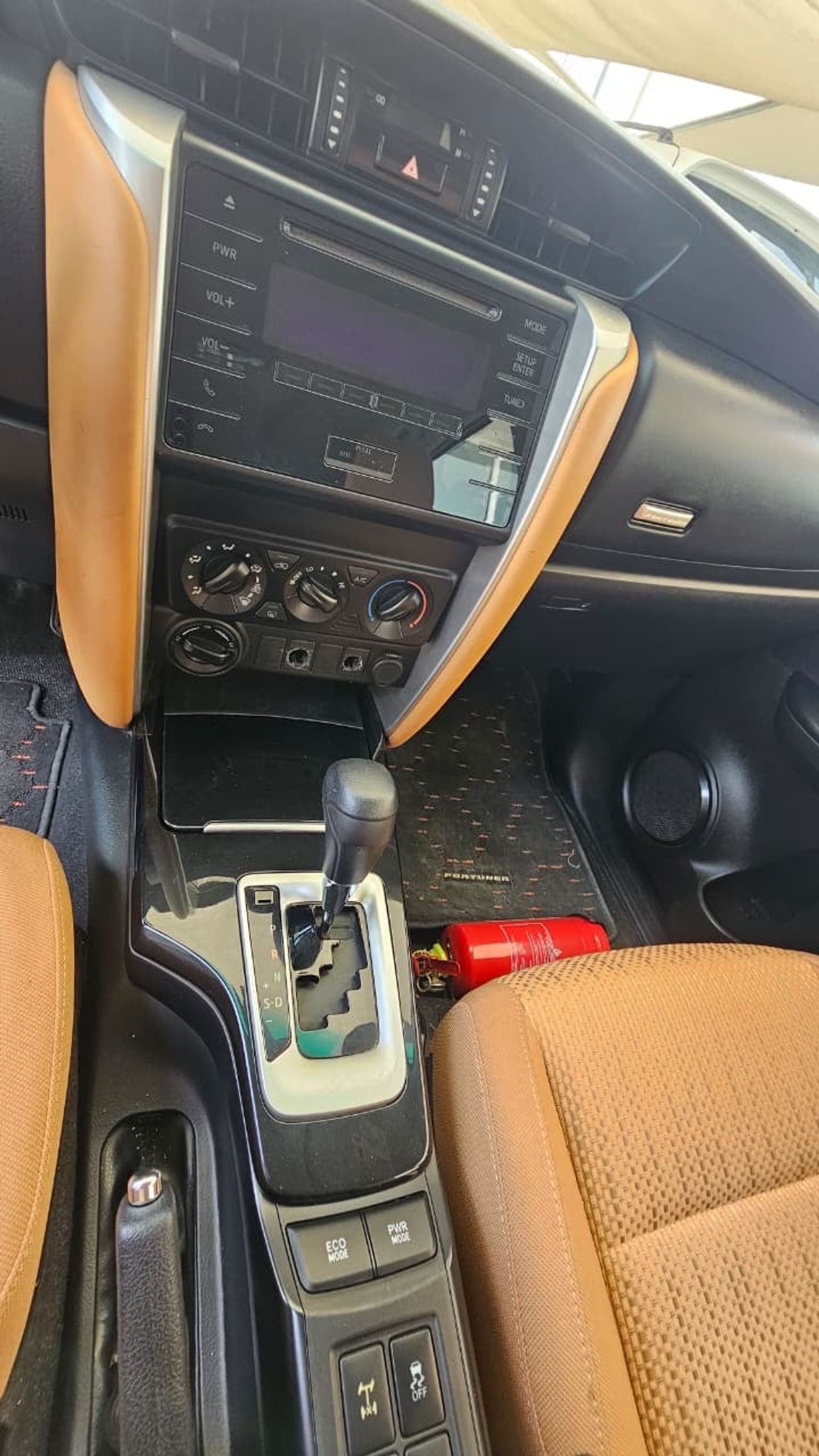 Toyota Fortuner STD D