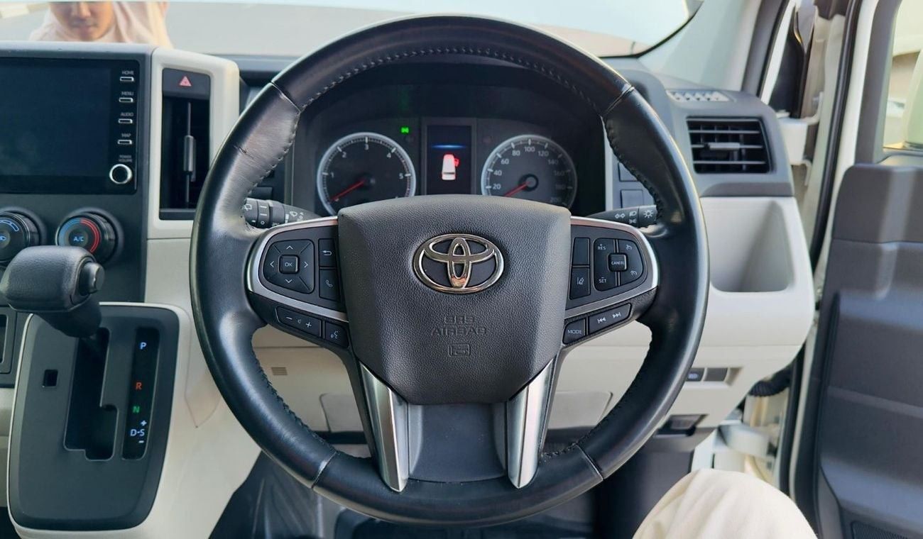 تويوتا هاياس PREMIUM CONDITION | 2.8L DIESEL ENGINE | REAR VIEW CAMERA | RHD