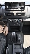 Mitsubishi L200 Mitsubishi L200 GLX Double Cab Petrol 2.4L