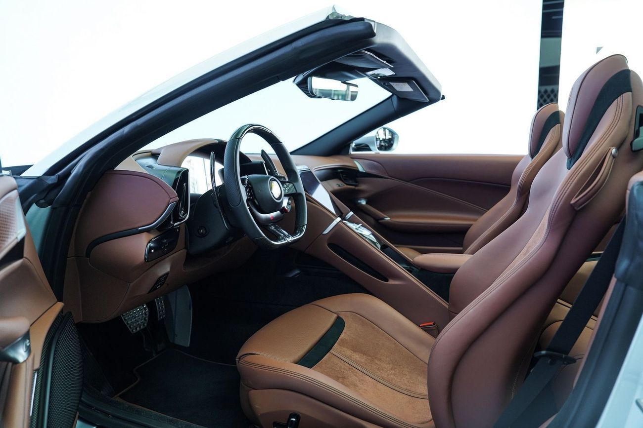 Ferrari Roma Ferrari Roma Spider