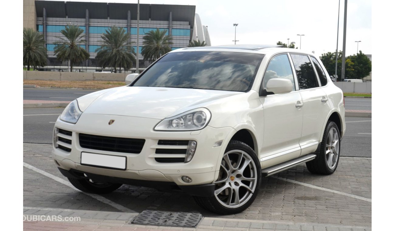 Porsche Cayenne S V8 Fully Loaded in Perfect Condition