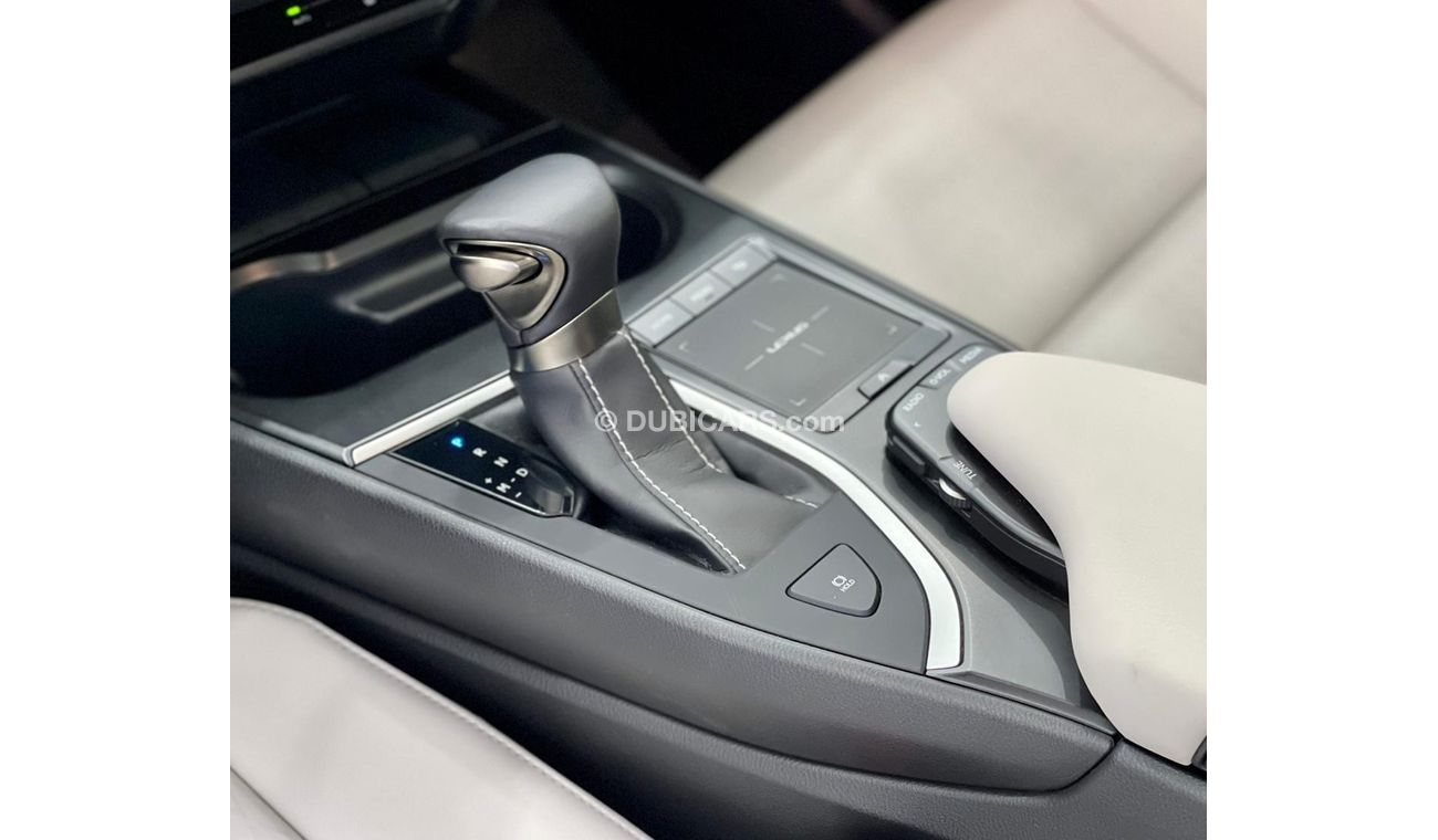 Lexus UX200 2020 Lexus UX200, Full Service History, Lexus Warranty, Low Kms, GCC