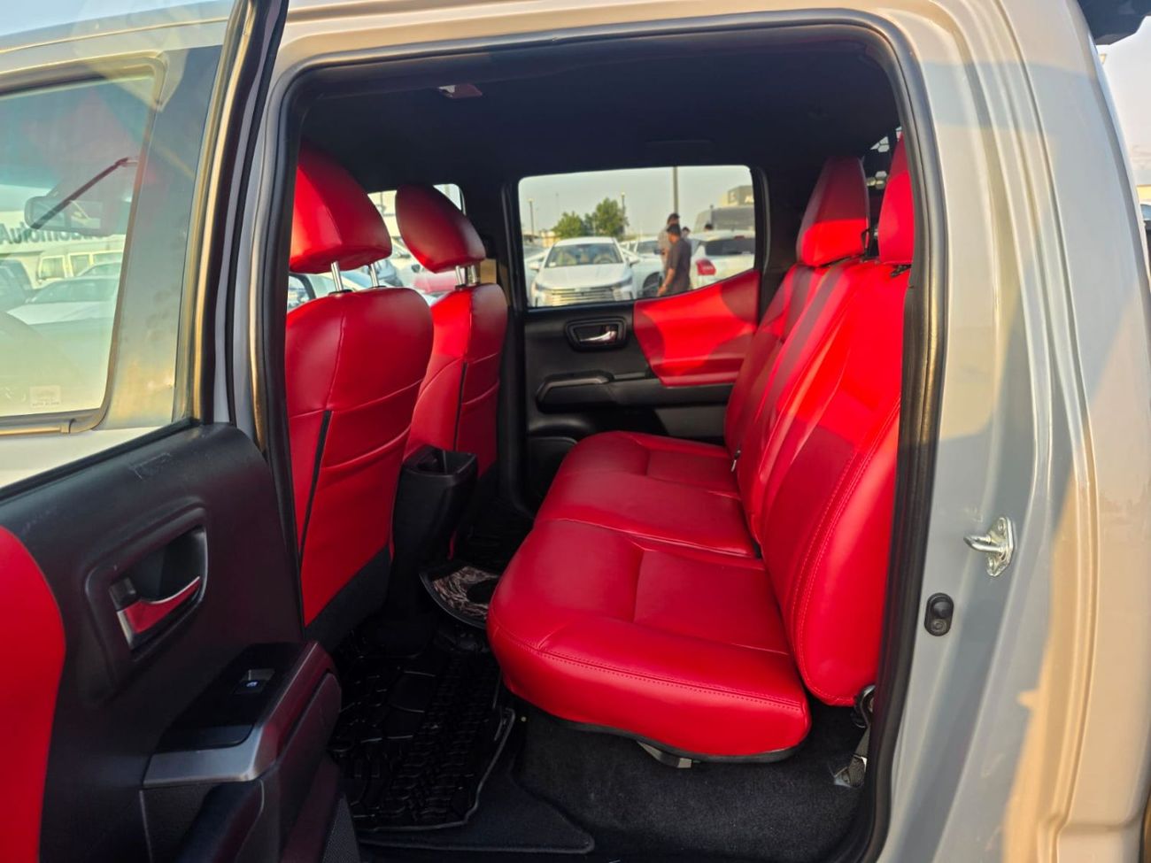 Toyota Tacoma TRD Off Road 4x4 Push button and leather seats