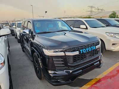 تويوتا لاند كروزر VXR