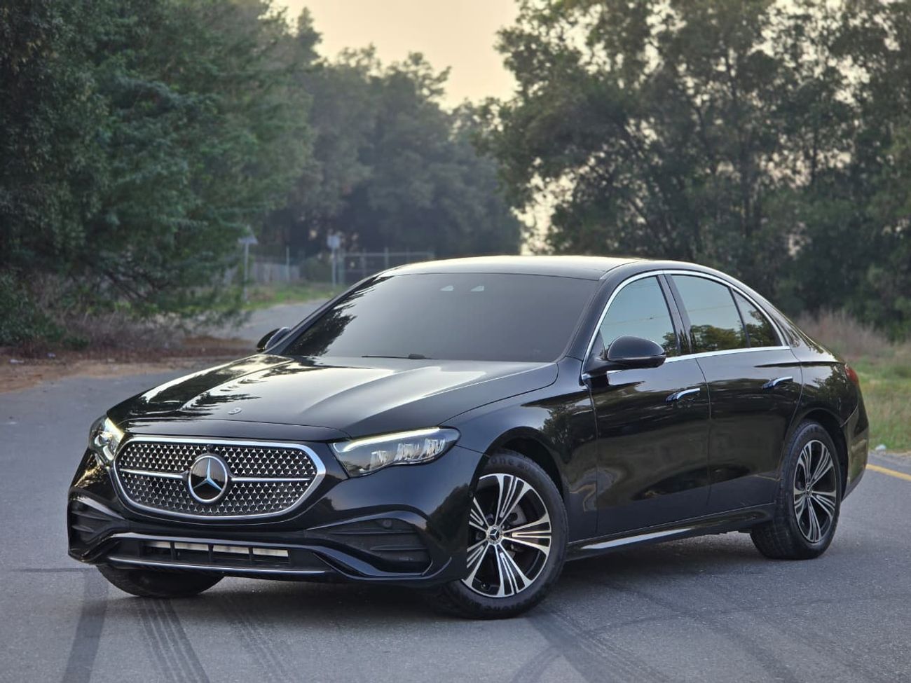 Mercedes-Benz E200 2.0L MERCEDES E-200 2024 // KOREAN // LOW MILEAGE // FULL OPITION // PERFECT CONDITION