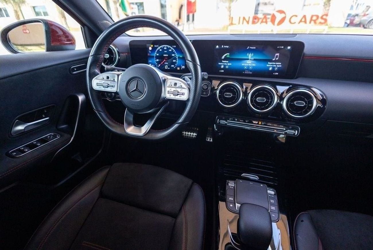 مرسيدس بنز A 180 Mercedes-Benz A180 2022 European Spec (Clean Tittle) under Warranty with Flexible Down-Payment.